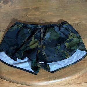 Old Navy size medium athletic shorts